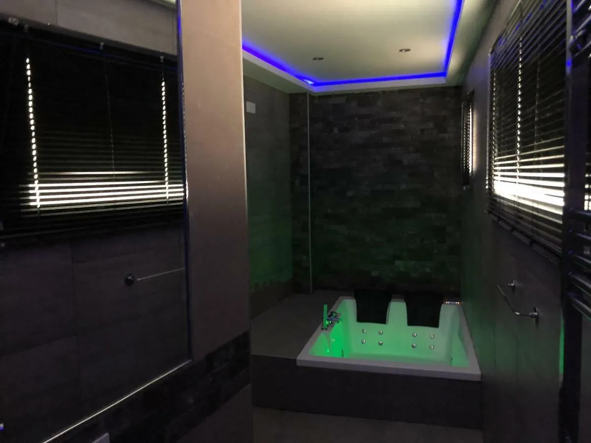 Las 7 Esencias Apartment Linares